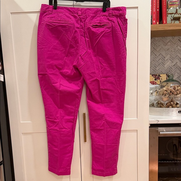 GAP Fuchsia Khakis - Picture 4 of 4
